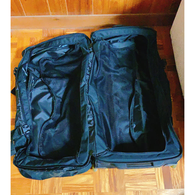 DESCENTE(デサント)のデサント☆布キャリーバッグ レディースのバッグ(スーツケース/キャリーバッグ)の商品写真
