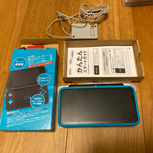 new2DS LL オマケの充電コード付き