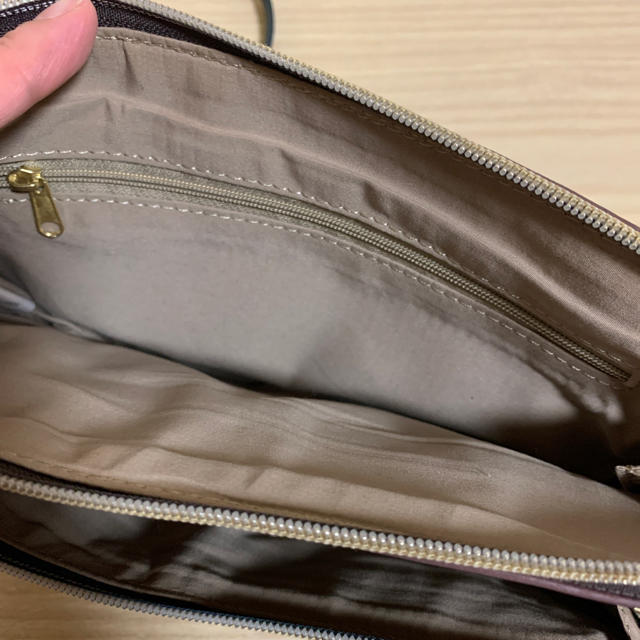 お財布バッグ レディースのバッグ(ショルダーバッグ)の商品写真