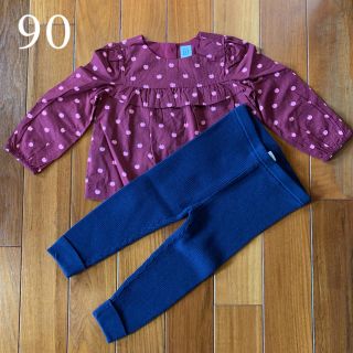 ベビーギャップ(babyGAP)の新品☆babygap☆リンゴ柄フリルトップス＆リブニットレギンス☆90㎝(Tシャツ/カットソー)