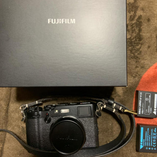 フジフィルムX100F　極上品