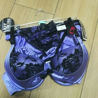 専用　アツ盛り C70 パープル(紫)セクシー ブラセット(ブラ&ショーツセット)