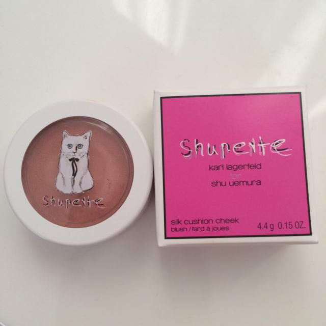 shu uemura(シュウウエムラ)のシュウウエムラ シルククッションチーク コスメ/美容のベースメイク/化粧品(チーク)の商品写真