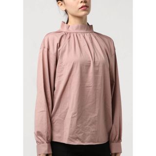 ビューティアンドユースユナイテッドアローズ(BEAUTY&YOUTH UNITED ARROWS)の大幅値下げ★美品　BEAUTY&YOUTH ハイネックブラウス(シャツ/ブラウス(長袖/七分))