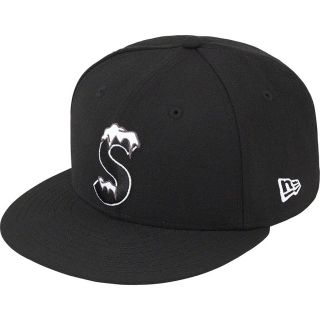 シュプリーム(Supreme)の送料込み 日本未発売 8サイズ Supreme S Logo New Era(キャップ)