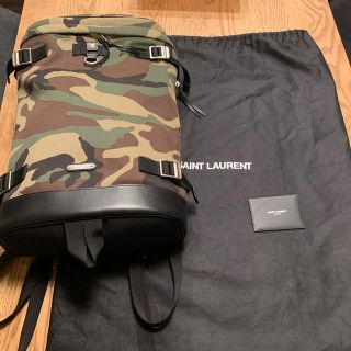 サンローラン(Saint Laurent)の美品⭐︎サンローラン　迷彩バックパック⭐︎ リヴィントン(バッグパック/リュック)