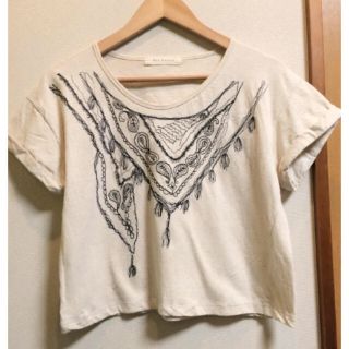 レイカズン(RayCassin)の★2枚組ペイズリ柄＆刺繍デザインＴシャツ(Tシャツ(半袖/袖なし))