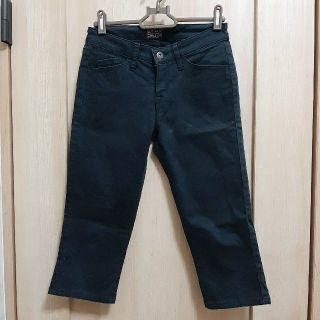 スウィートキャメル(SweetCamel)のクロップドパンツ　黒(クロップドパンツ)