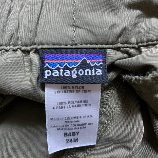 patagonia(パタゴニア)のパタゴニア キッズ パンツ　【未使用】 キッズ/ベビー/マタニティのキッズ服男の子用(90cm~)(パンツ/スパッツ)の商品写真