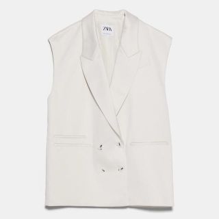 ザラ(ZARA)のZARA オーバーサイズベスト エクリュ S-M(ベスト)