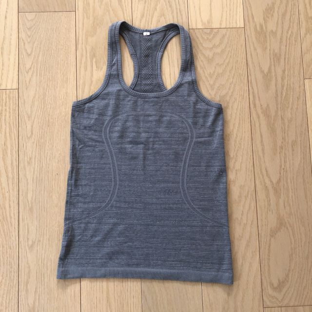 lululemon(ルルレモン)のlululemon Swiftly Tech Racerback  杢グレー レディースのトップス(タンクトップ)の商品写真