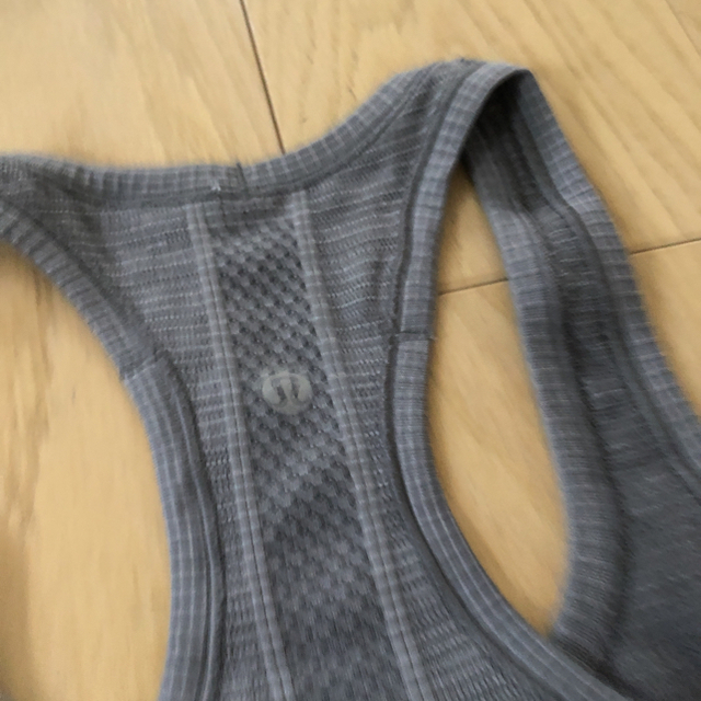 lululemon(ルルレモン)のlululemon Swiftly Tech Racerback  杢グレー レディースのトップス(タンクトップ)の商品写真