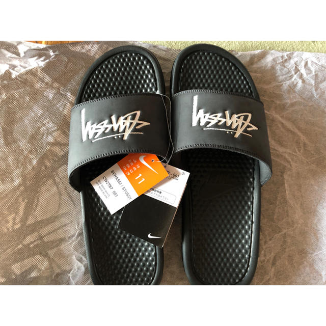 NIKE(ナイキ)のNike BENASSI / STUSSY ベナッシ ストューシー メンズの靴/シューズ(サンダル)の商品写真