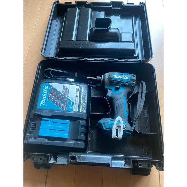 Makita 充電式インパクトドライバ　18v TD170D マキタ工具/メンテナンス