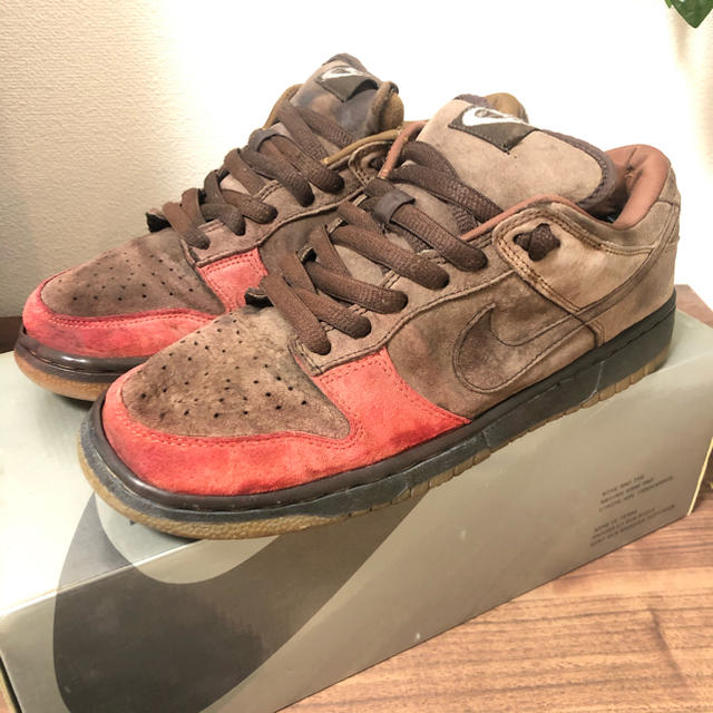 ClotNIKE DUNK LOW "BISON" つま赤 ダンク supreme