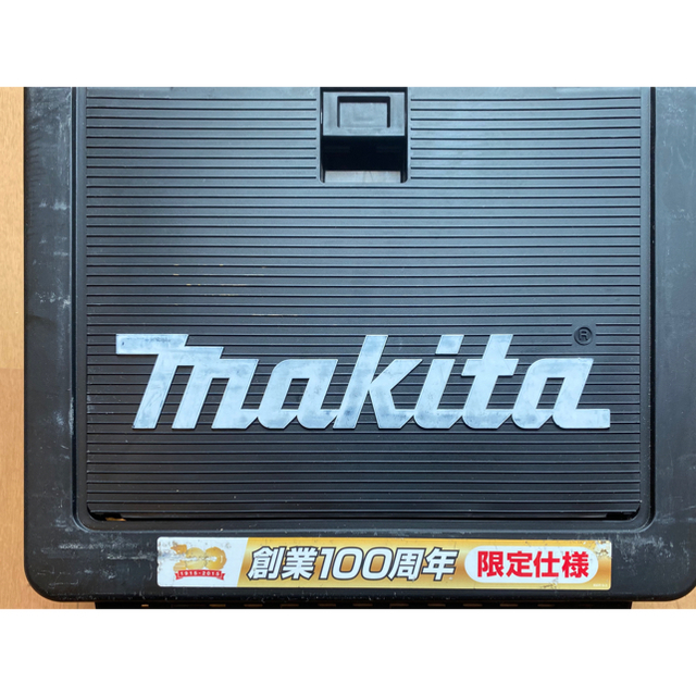 限定商品 マキタ創業100周年モデル 充電式インパクトドライバTD148DSP1
