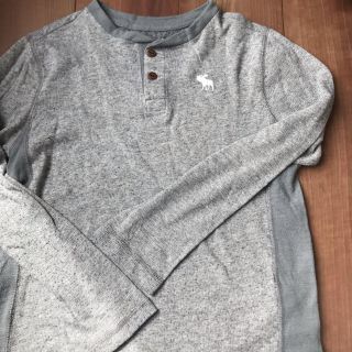 アバクロンビーアンドフィッチ(Abercrombie&Fitch)のアバクロ　キッズロンT(Tシャツ/カットソー)