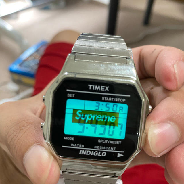 Supreme(シュプリーム)のSupreme timex 時計 メンズの時計(腕時計(アナログ))の商品写真