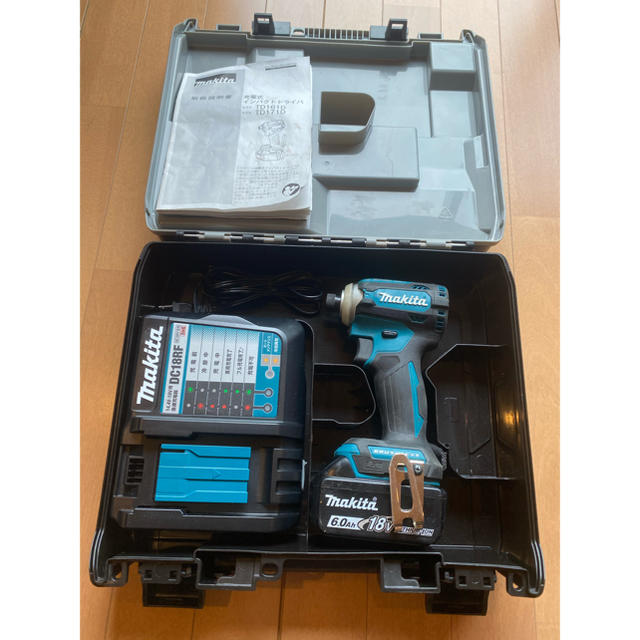 Makita 充電式インパクトドライバ　TD171DGX 18v マキタ