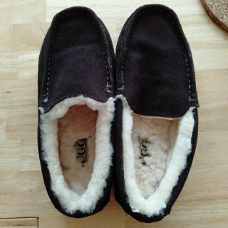 アグ(UGG)のUGG メンズ　スリッポン　ムートンシューズ(スリッポン/モカシン)