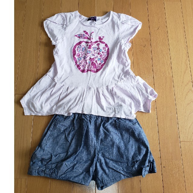ANNA SUI mini(アナスイミニ)のアナスイミニ　Tシャツ　パンツ　セット　130 キッズ/ベビー/マタニティのキッズ服女の子用(90cm~)(Tシャツ/カットソー)の商品写真