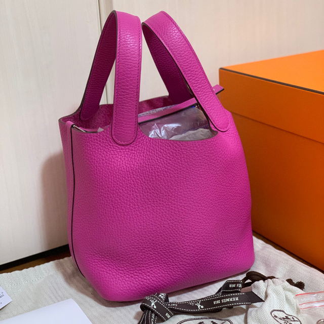 Hermes(エルメス)のHERMES ピコタン　ロックpm マグノリア レディースのバッグ(ハンドバッグ)の商品写真