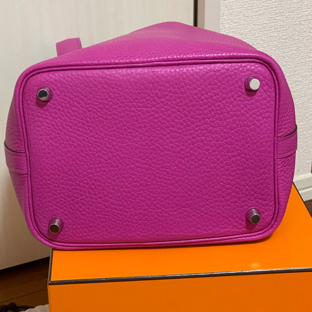 Hermes(エルメス)のHERMES ピコタン　ロックpm マグノリア レディースのバッグ(ハンドバッグ)の商品写真