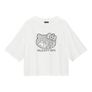 ハローキティ(ハローキティ)のGU/ジーユー サンリオ クロップドT 5分袖 ハローキティ レッド 赤 S(Tシャツ(半袖/袖なし))