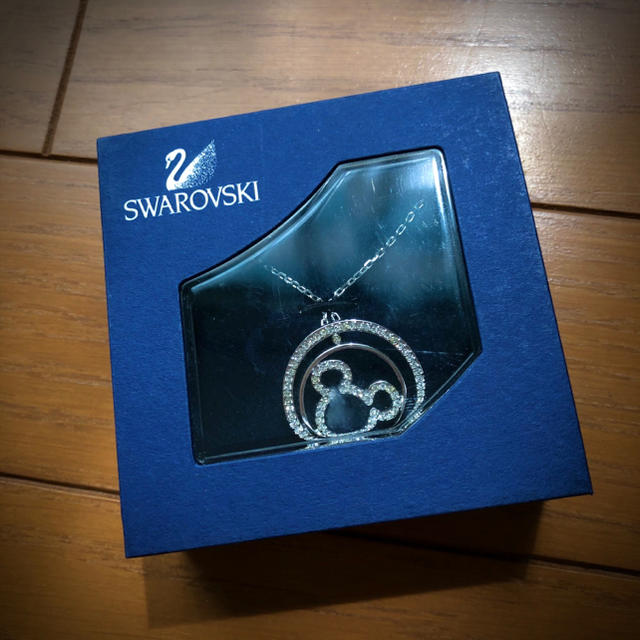 SWAROVSKI(スワロフスキー)のスワロフスキー ミッキーネックレス レディースのアクセサリー(ネックレス)の商品写真