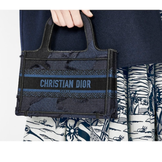 2021年のクリスマス Christian Dior - ご専用　美品　DIOR ミニトートバッグ　カモフラ ハンドバッグ