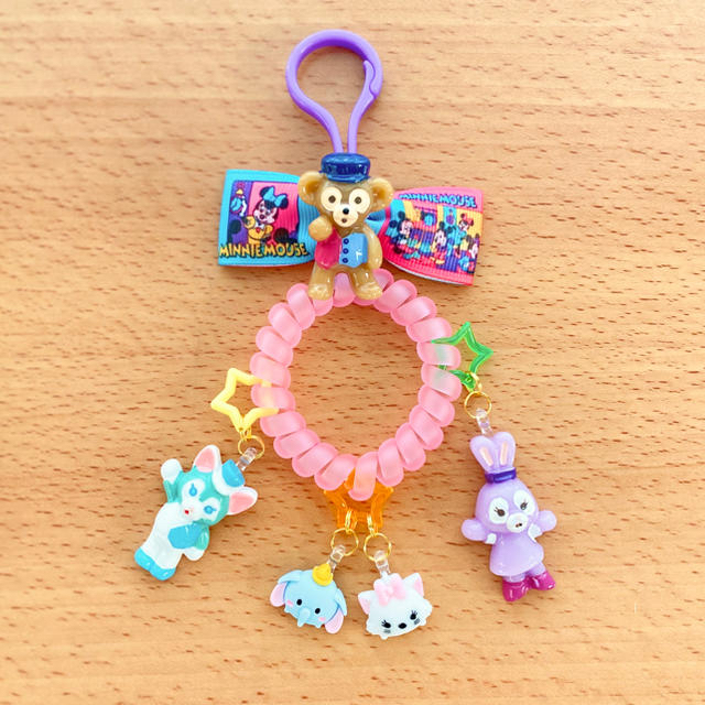 ダッフィー(ダッフィー)のキーホルダー ☆ チャーム ☆ ディズニーキャラ ☆ ハンドメイド ハンドメイドのアクセサリー(キーホルダー/ストラップ)の商品写真