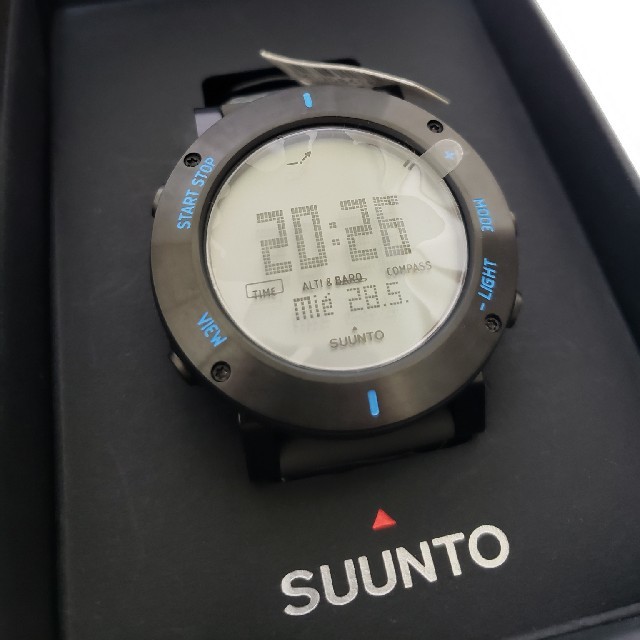 紺×赤 【新品未使用】SUUNTO スント コア グラファイト クラッシュ