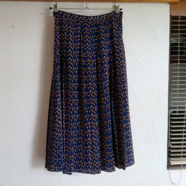 ViS(ヴィス)のブルー系のプリーツスカート レディースのスカート(ひざ丈スカート)の商品写真