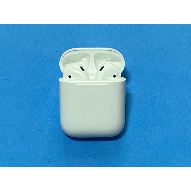 Apple - Apple AirPods（第1世代）シリコンカバー付き