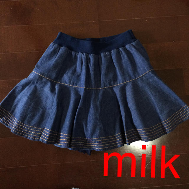 MILK(ミルク)のmilk デニム地 スカート風キュロット レディースのスカート(ミニスカート)の商品写真