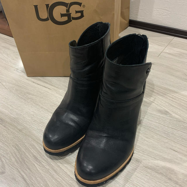 美品★ UGG ショートブーツ