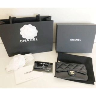 シャネル(CHANEL)のおかキックス様専用です！CHANELカードケース　美品(名刺入れ/定期入れ)