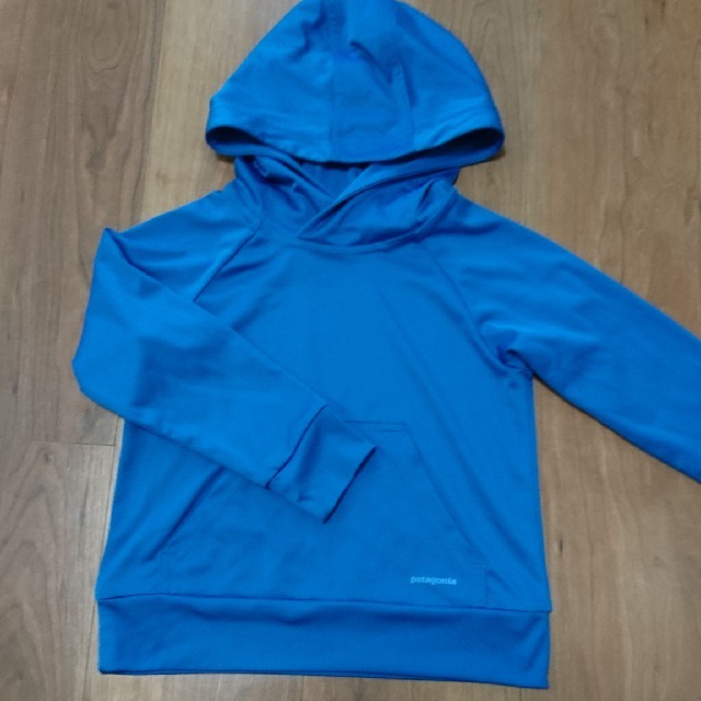 patagonia(パタゴニア)のキャプリーン長袖トップス2T キッズ/ベビー/マタニティのキッズ服男の子用(90cm~)(Tシャツ/カットソー)の商品写真