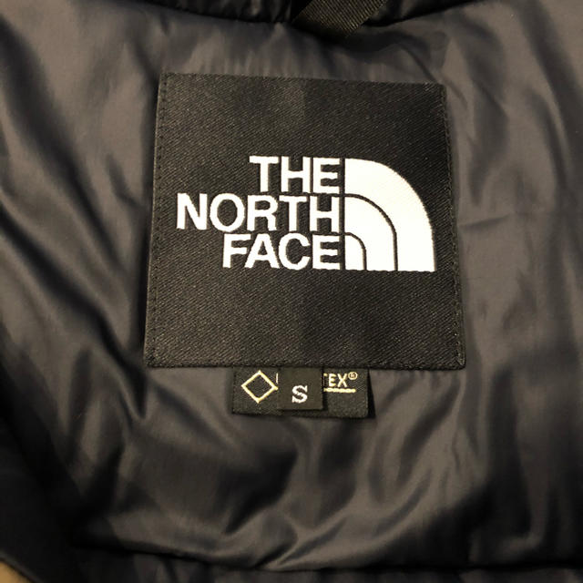 THE NORTH FACE(ザノースフェイス)のノースフェイス　マウンテンダウンジャケット メンズのジャケット/アウター(ダウンジャケット)の商品写真