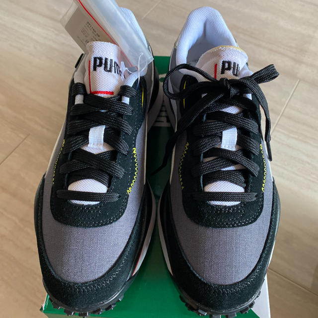 PUMA リボンスニーカー❇️