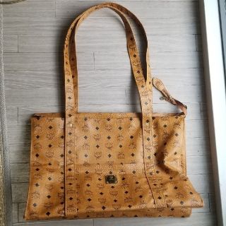 エムシーエム(MCM)のMCMショルダーバッグ(ショルダーバッグ)