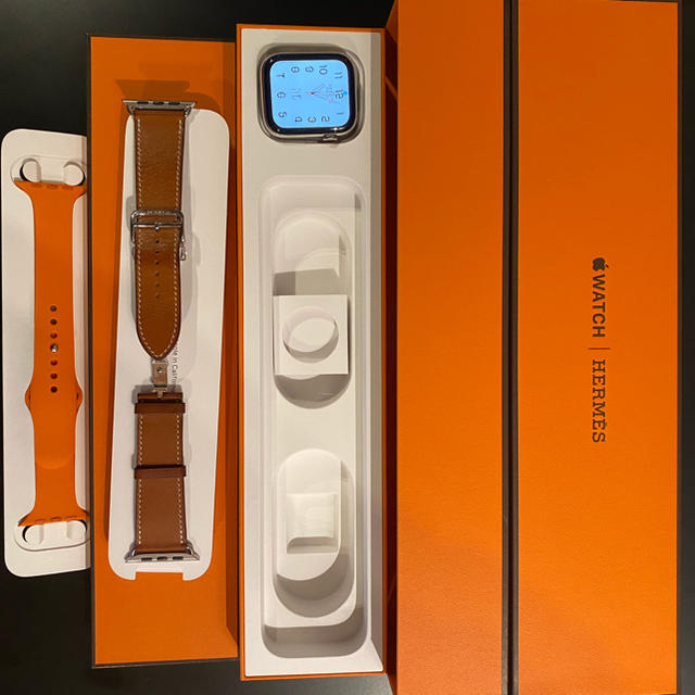 Apple Watch(アップルウォッチ)のアップルウォッチ4 エルメス 44mm メンズの時計(腕時計(デジタル))の商品写真
