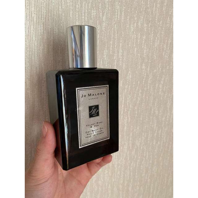 Jo Malone(ジョーマローン)のジョーマローン ヴェルベット ローズ & ウード ドライ ボディオイル コスメ/美容のボディケア(ボディオイル)の商品写真