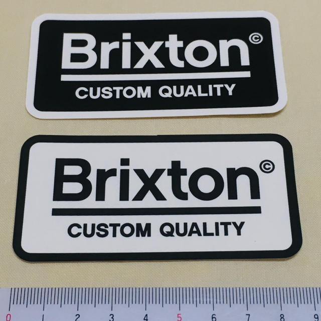 Ron Herman(ロンハーマン)のBRIXTON ブリクストン  ステッカー　2枚セット　新品　送料込み スポーツ/アウトドアのスポーツ/アウトドア その他(スケートボード)の商品写真