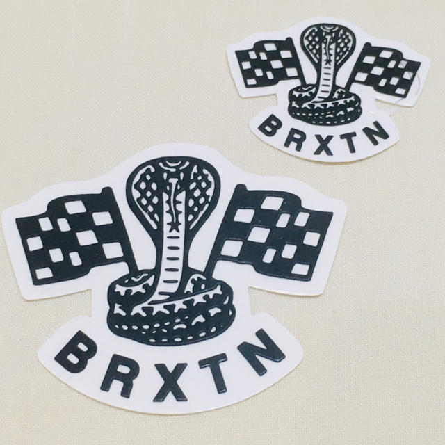 Ron Herman(ロンハーマン)のBRIXTON ブリクストン  ステッカー　2枚セット　新品　送料込み スポーツ/アウトドアのスポーツ/アウトドア その他(スケートボード)の商品写真