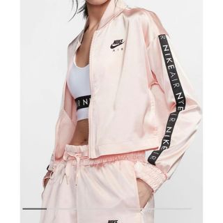 NIKE - Nike サテンジャージ ピンク 上下セット セットアップの NIKE - Nike サテンジャージ ピンク 上下セット セットアップの
