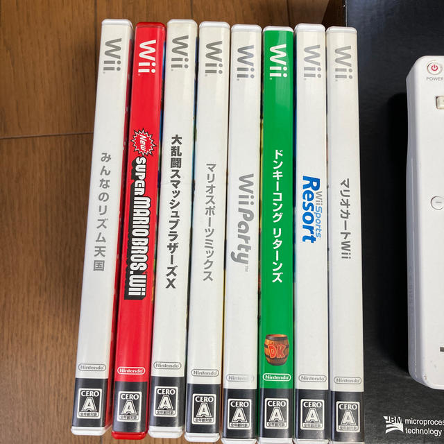 Wii(ウィー)のWii本体&カセット8点その他 エンタメ/ホビーのゲームソフト/ゲーム機本体(家庭用ゲーム機本体)の商品写真