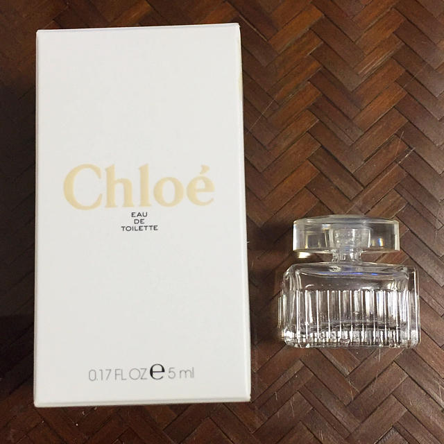 Chloe(クロエ)のChloe 香水5ml 空箱+空ボトル コスメ/美容の香水(香水(女性用))の商品写真