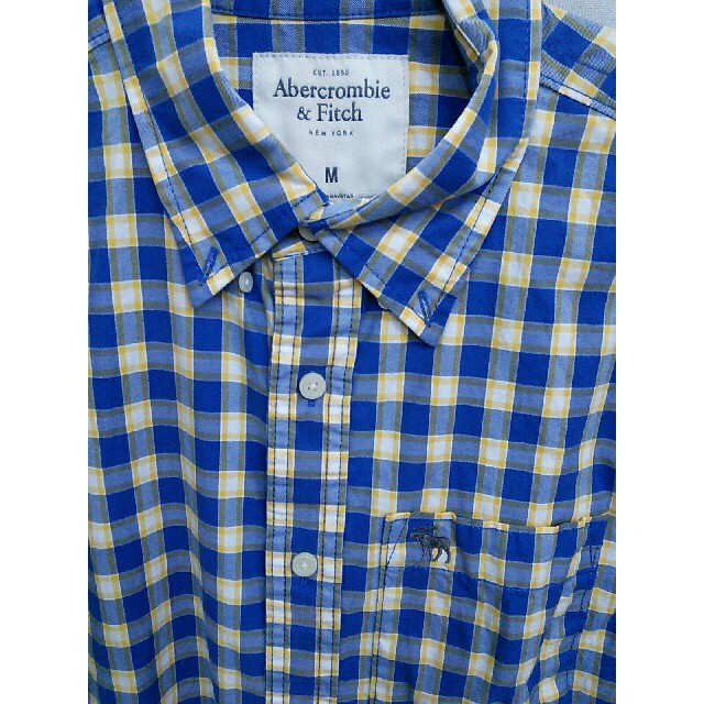 Abercrombie&Fitch(アバクロンビーアンドフィッチ)のオススメ！新品アバクロンビー半袖チェックシャツ　Ｍサイズ メンズのトップス(シャツ)の商品写真