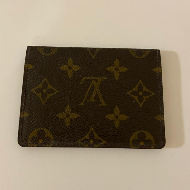 LOUIS VUITTON(ルイヴィトン)のVUITTON カードケース レディースのファッション小物(名刺入れ/定期入れ)の商品写真